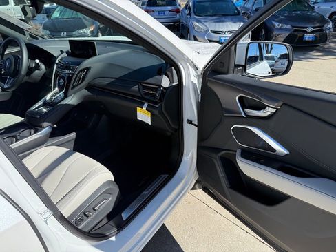 Certified 2025 Acura RDX Base image 19