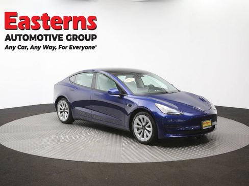 Used 2023 Tesla Model 3 Standard Range RWD image 43