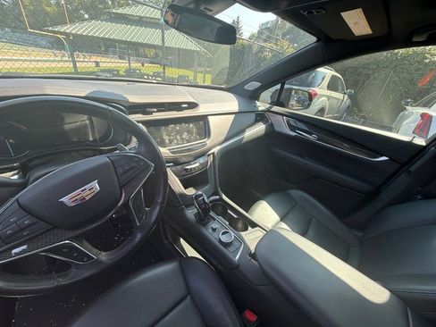 Used 2022 Cadillac XT5 Sportv AWD/4WD image 10