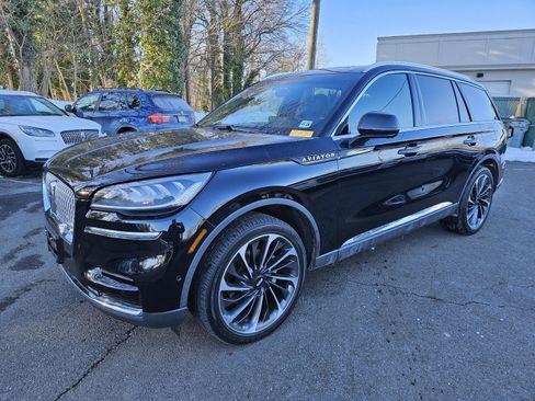 Used 2023 Lincoln Aviator Reserve w/ Equipment Group 201A image 1