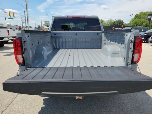 Used 2024 GMC Sierra 1500 Elevation AWD/4WD image 11