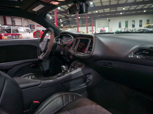 Used 2021 Dodge Challenger SRT Hellcat Redeye image 36