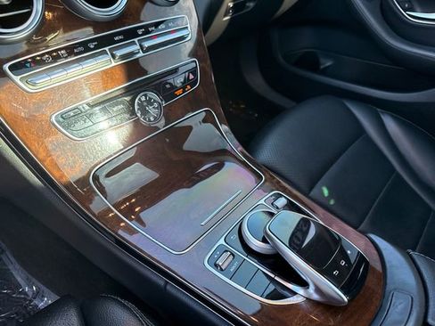 Used 2015 Mercedes-Benz C 300 4MATIC Sedan image 26