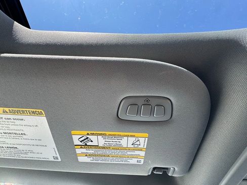 Used 2023 Ford F250 Lariat w/ Lariat Ultimate Package image 33