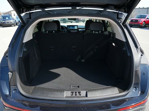 Used 2023 Lincoln Corsair AWD w/ Equipment Group 101A image 28