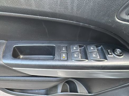 Used 2020 Chevrolet Colorado LT AWD/4WD image 10