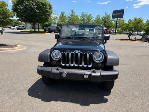 Used 2011 Jeep Wrangler Sport AWD/4WD image 2