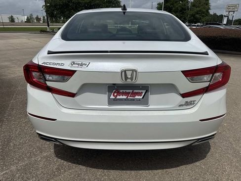 Used 2022 Honda Accord Sport image 6
