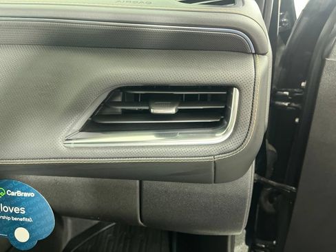 Certified 2021 GMC Yukon XL AT4 AWD/4WD image 11