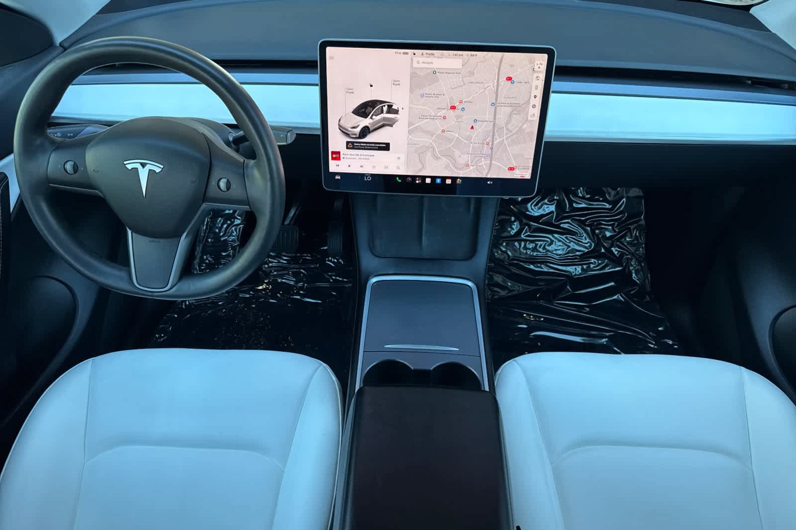Used 2021 Tesla Model Y Long Range AWD/4WD image 3