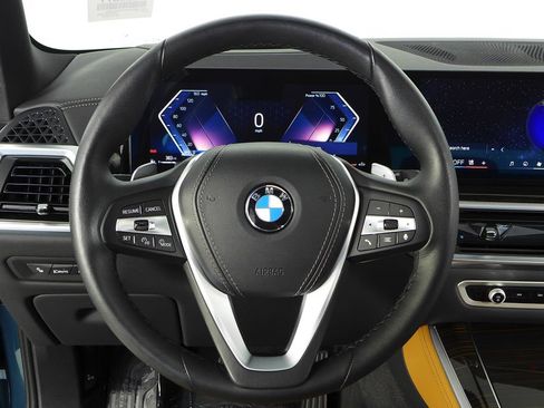 Used 2025 BMW X5 xDrive40i w/ Parking Assistance Package AWD/4WD image 27