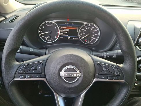 Used 2024 Nissan Sentra SV w/ Trunk Package image 22