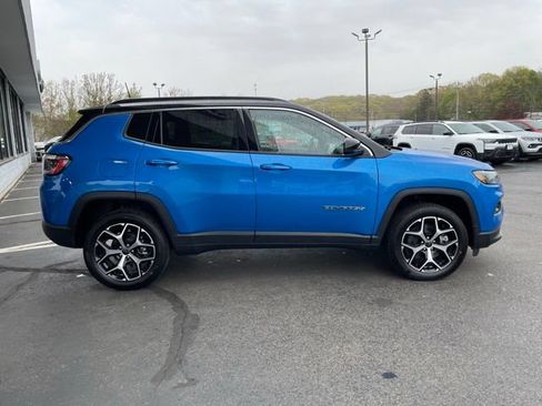 New 2026 Jeep Compass Limited AWD/4WD image 4