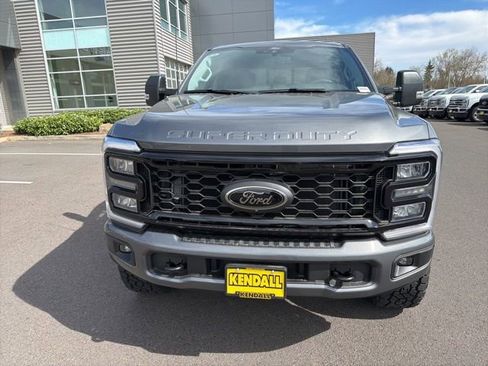 New 2026 Ford F350 XLT w/ XLT Premium Package AWD/4WD image 2