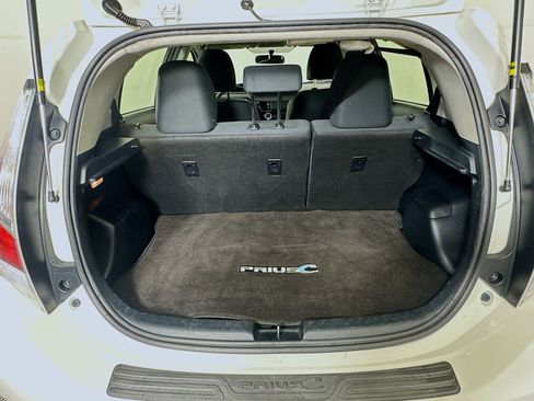 Used 2015 Toyota Prius C Two image 25