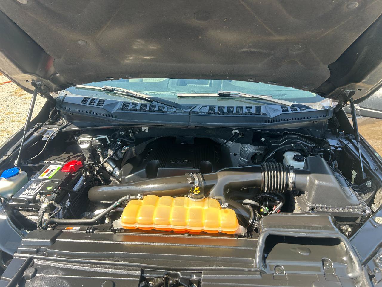 Used 2018 Ford F150 XLT AWD/4WD image 23
