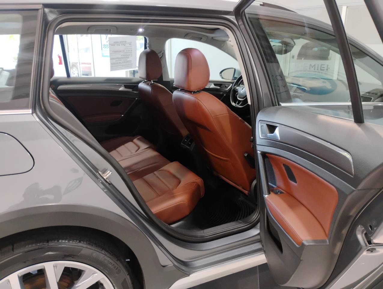 Used 2019 Volkswagen Golf Alltrack SE AWD/4WD image 53