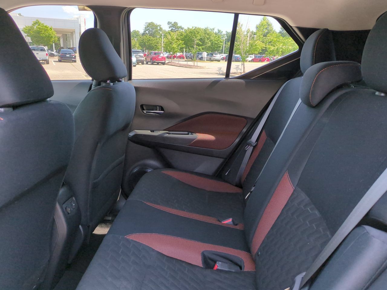 Used 2023 Nissan Kicks SR FWD image 14