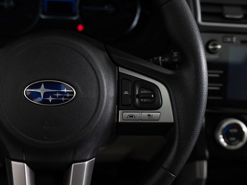 Used 2017 Subaru Forester 2.5i Premium AWD/4WD image 31