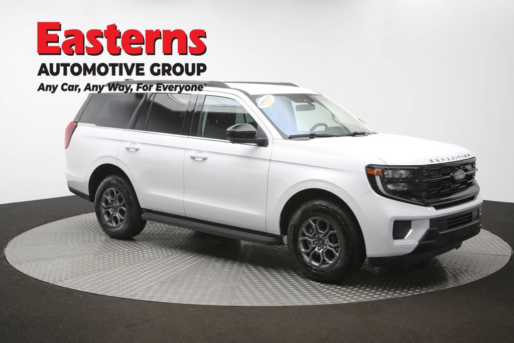 Used 2025 Ford Expedition Active AWD/4WD image 49