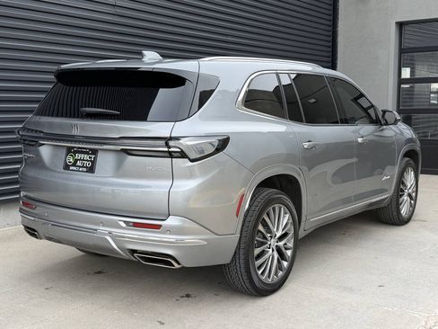 Used 2025 Buick Enclave Avenir w/ Trailering Package, 5000 lbs. AWD/4WD image 11