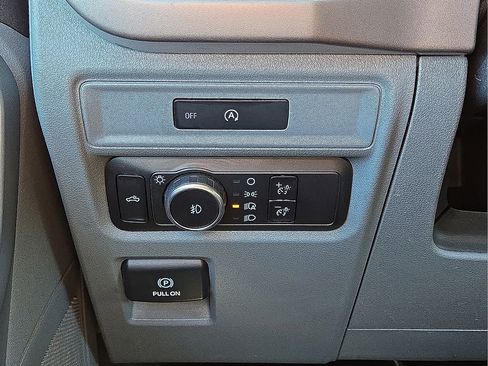 Used 2025 Ford F150 XLT w/ Equipment Group 301A Standard image 25