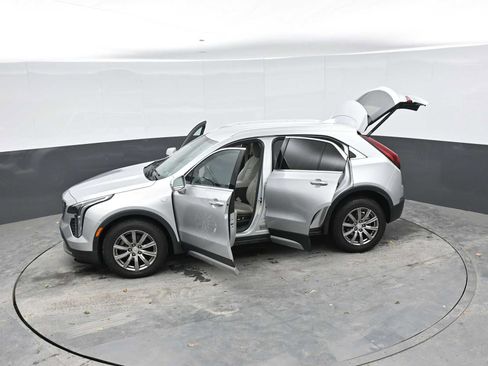 Used 2019 Cadillac XT4 Premium Luxury w/ Enhanced Visibility Package AWD/4WD image 35
