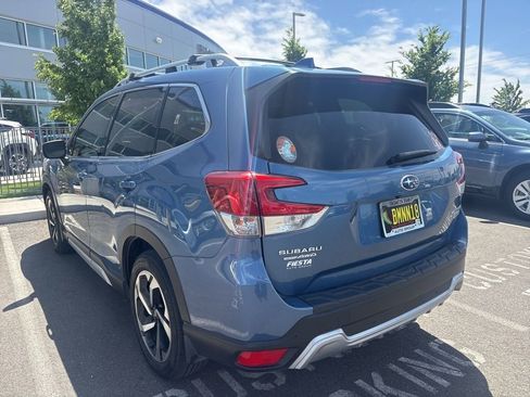Used 2023 Subaru Forester Touring AWD/4WD image 5