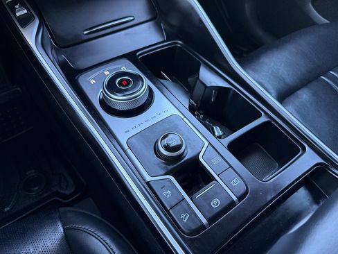 Used 2022 Kia Sorento S image 30