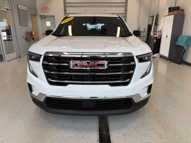 Used 2026 GMC Acadia Elevation w/ LPO, Floor Liner Package AWD/4WD image 4