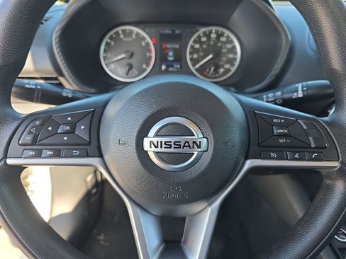Used 2022 Nissan Sentra S image 25