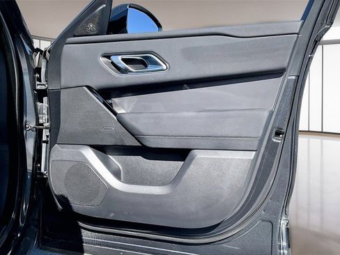 Certified 2024 Land Rover Range Rover Velar Dynamic SE image 26