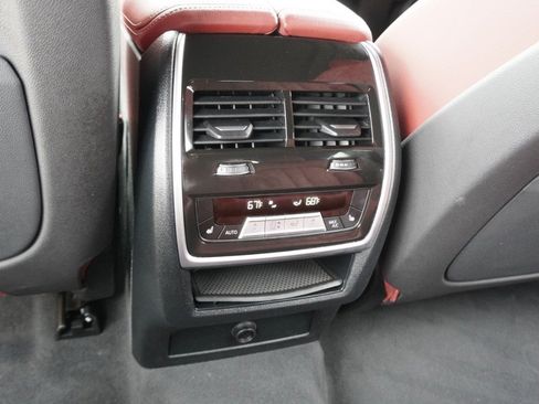 Used 2022 BMW X6 xDrive40i w/ M Sport Package AWD/4WD image 30