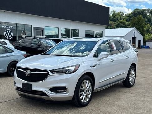 Used 2018 Buick Enclave Premium w/ LPO, Luxury Package AWD/4WD image 1