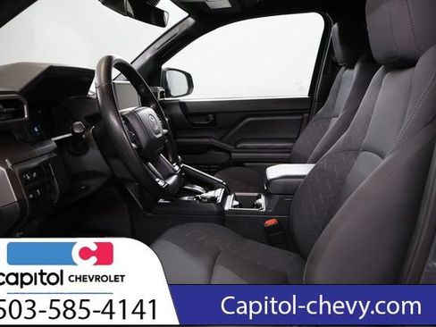 Used 2024 Toyota Tacoma SR5 AWD/4WD image 13