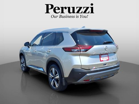 Certified 2023 Nissan Rogue SL w/ SL Premium Package AWD/4WD image 6