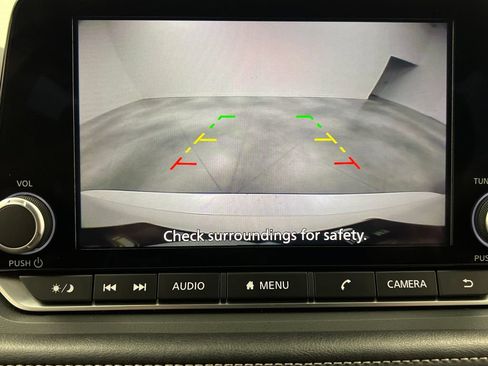 Used 2025 Nissan Rogue SV AWD/4WD image 63