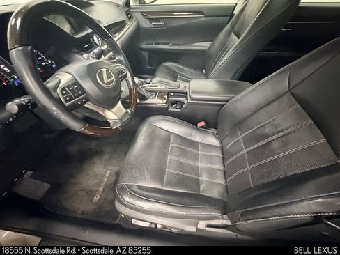 Used 2016 Lexus ES 350 w/ Luxury Package w/Wood Trim FWD image 12