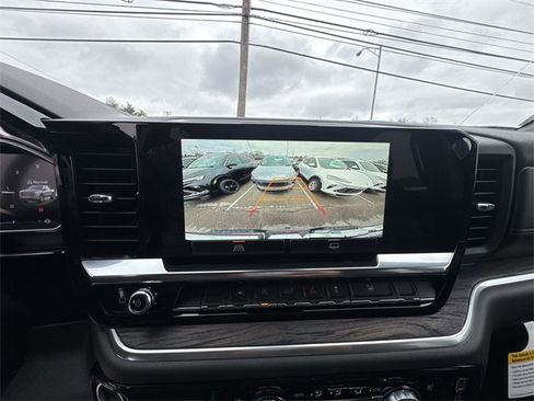 New 2026 GMC Sierra 1500 SLT w/ SLT Premium Package image 15