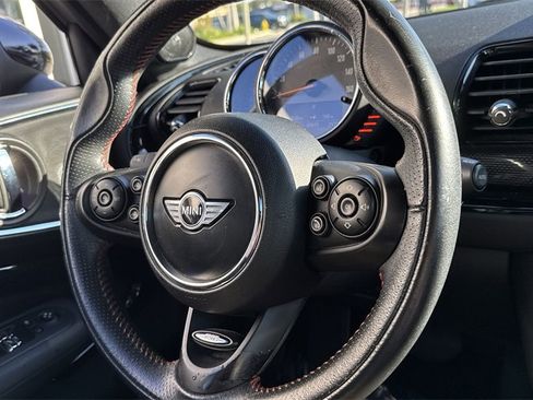 Used 2017 MINI Cooper Clubman S image 55