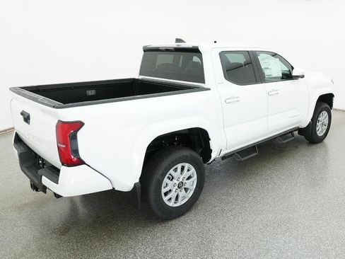 New 2025 Toyota Tacoma SR5 image 9