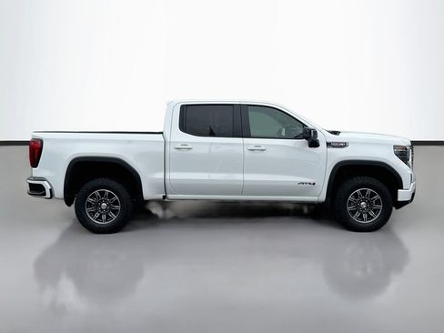 Used 2025 GMC Sierra 1500 AT4 AWD/4WD image 9