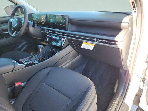 New 2026 Hyundai Tucson SEL FWD image 41