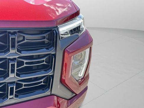 Used 2024 GMC Canyon Elevation w/ Convenience Package image 42