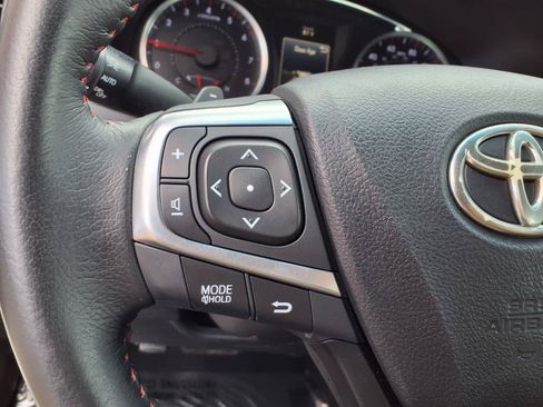 Used 2016 Toyota Camry SE FWD image 20