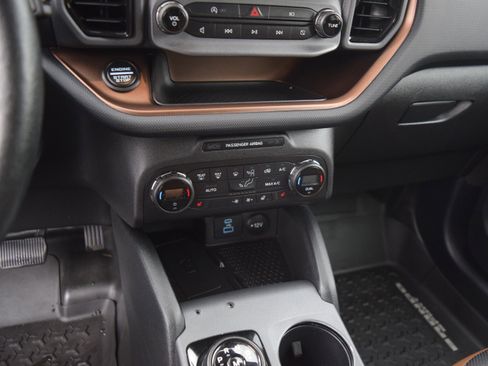 Used 2021 Ford Bronco Sport Badlands w/ Badlands Package AWD/4WD image 14