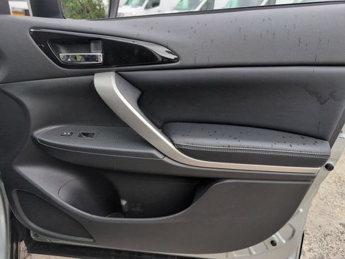 Used 2025 Mitsubishi Eclipse Cross SE AWD/4WD image 32
