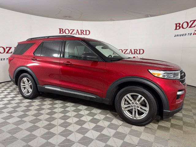 Used 2023 Ford Explorer XLT w/ Equipment Group 202A RWD image 14