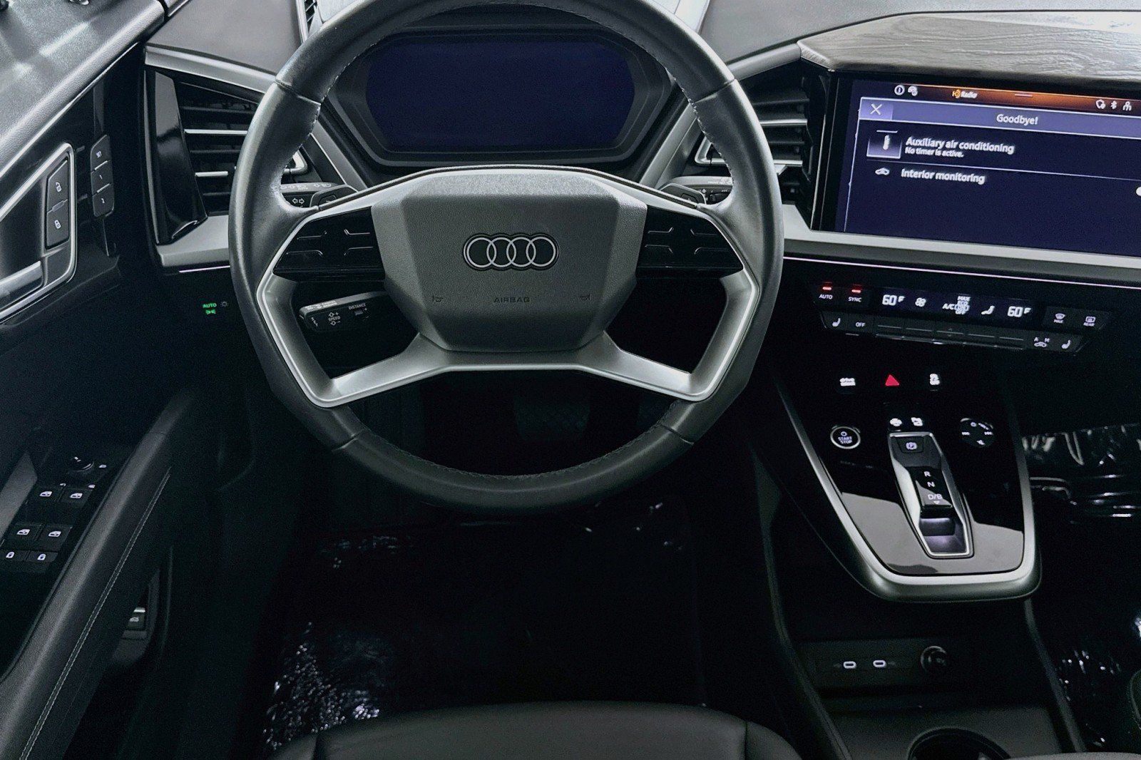 Used 2023 Audi Q4 e-tron Prestige AWD/4WD image 5
