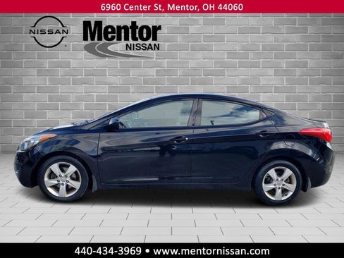Used 2013 Hyundai Elantra GLS image 4